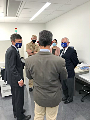 401 Tech Bridge Highlights Tech Transfer, Research Equipment, During Visit with Senator Reed and Radm Selby at URI